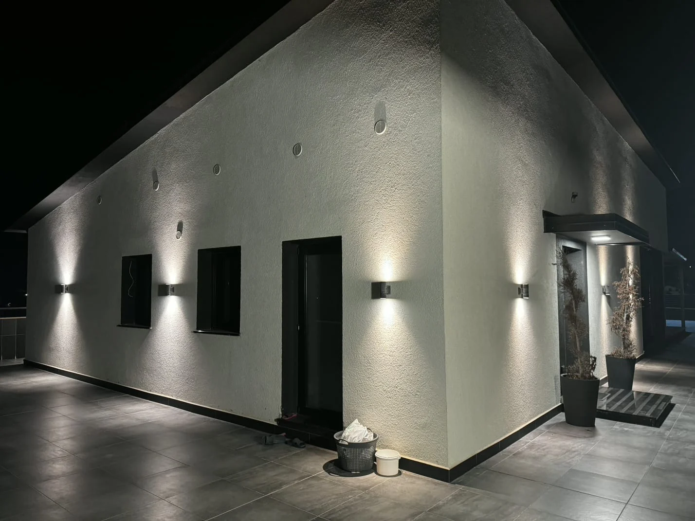 Kavajë – Banim dhe biznes – Galeria 8